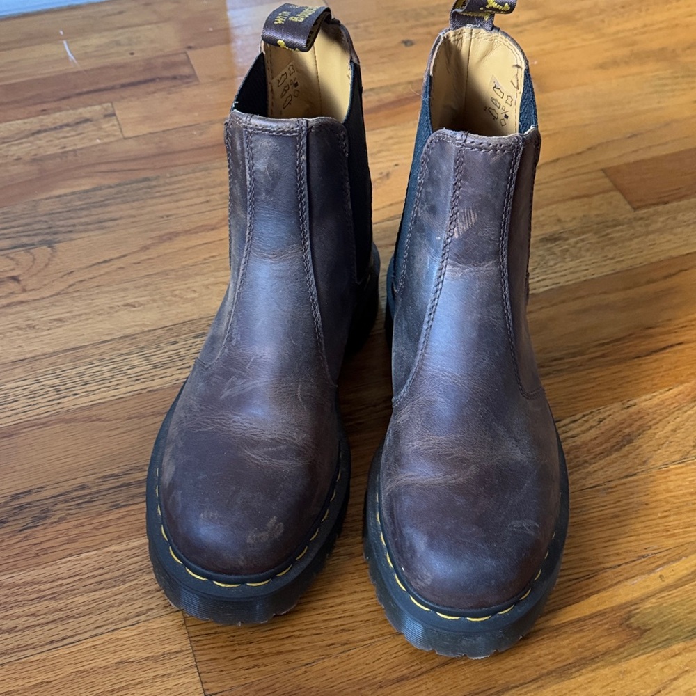 Dr. Martens Brown Leather Chelsea Ankle Boots UK 7 Eu 41 New